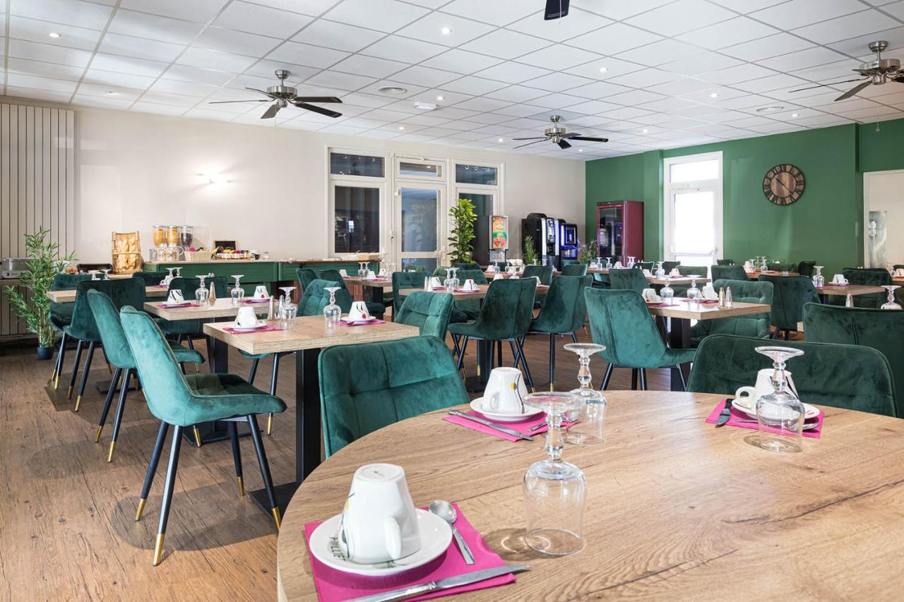 Logis Hotel Restaurant L'Abri Blavozy Екстер'єр фото