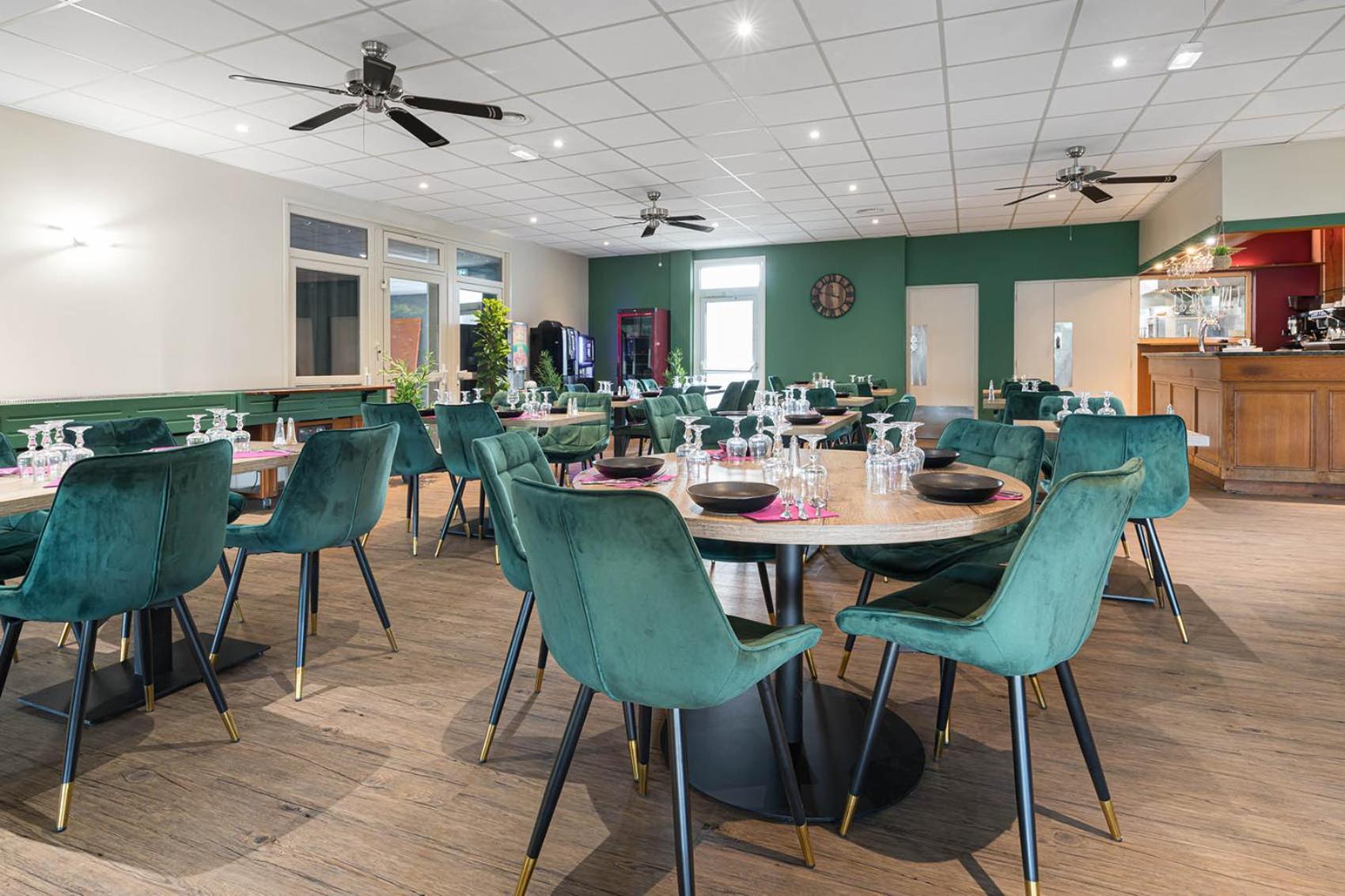 Logis Hotel Restaurant L'Abri Blavozy Екстер'єр фото